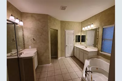 2811 Prado, Grand Prairie, TX 75054 - Photo 14