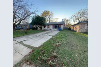 2421 Suffolk Lane, Lancaster, TX 75134 - Photo 1