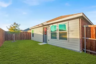 14048 Earlham St, Pilot Point, TX 76258 - Photo 14