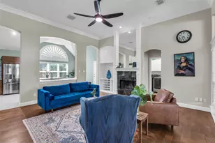 10319 Donley Dr, Irving, TX 75063 - Photo 12