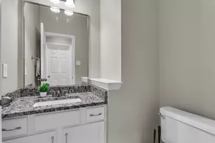 10319 Donley Dr, Irving, TX 75063 - Photo 30