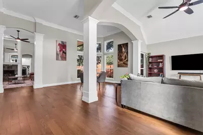 10319 Donley Drive, Irving, TX 75063 - Photo 4