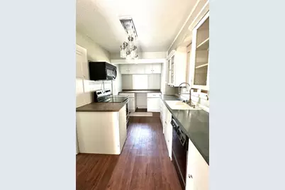 610 W Dale Street, Winters, TX 79567 - Photo 8