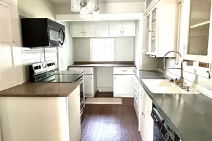 610 W Dale St, Winters, TX 79567 - Photo 8