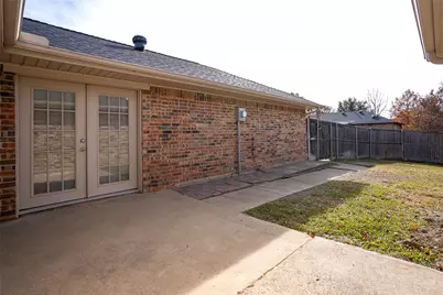 1610 Saint James Drive, Carrollton, TX 75007 - Photo 26