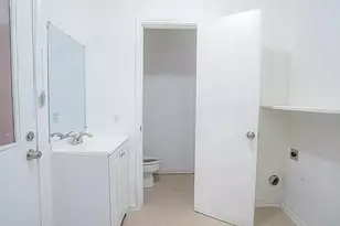 210 Rolston Rd, Irving, TX 75060 - Photo 4