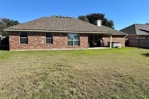 10504 Whitney Trace, Waco, TX 76708 - Photo 32