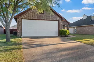 3016 Andalusian Ln, Robinson, TX 76706 - Photo 4