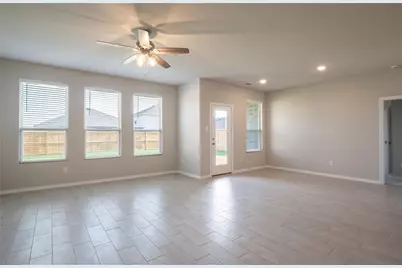 951 Hurstwood Drive, Van Alstyne, TX 75495 - Photo 12