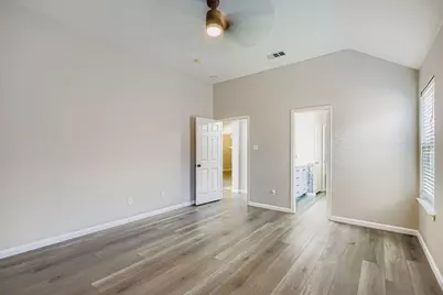 5452 Buckskin Drive, The Colony, TX 75056 - Photo 8