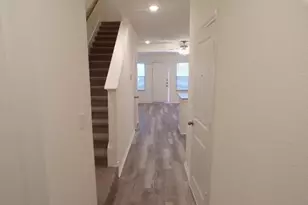 709 S 5th St, Bonham, TX 75418 - Photo 8