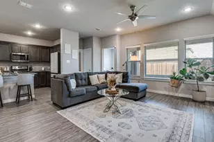 626 Congressional Ave, Red Oak, TX 75154 - Photo 6