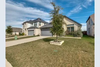 626 Congressional Avenue, Red Oak, TX 75154 - Photo 2