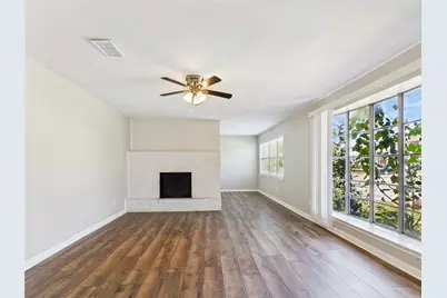 2712 Evans Avenue, Fort Worth, TX 76104 - Photo 6