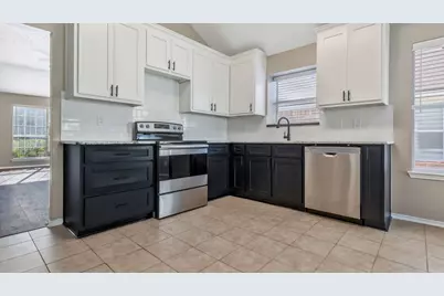 527 Alameda Avenue, Duncanville, TX 75137 - Photo 16