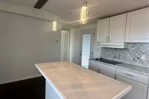 211 Alton, Ennis, TX 75119 - Photo 4