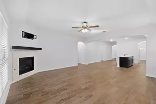 7346 Red Twig Trl, Venus, TX 76084 - Photo 4