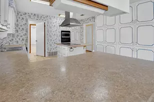 1055 Harmony Cir, Weatherford, TX 76087 - Photo 12