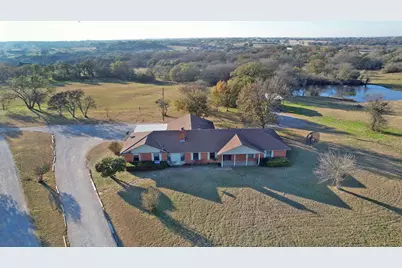1055 Harmony Circle, Weatherford, TX 76087 - Photo 2
