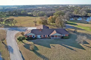 1055 Harmony Cir, Weatherford, TX 76087 - Photo 2