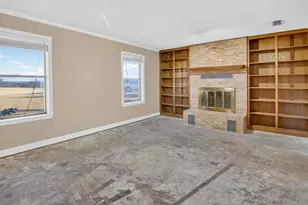 1055 Harmony Cir, Weatherford, TX 76087 - Photo 8