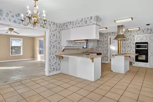 1055 Harmony Cir, Weatherford, TX 76087 - Photo 12