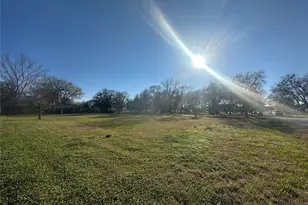 Tbd Freeman St, Ennis, TX 75119 - Photo 1