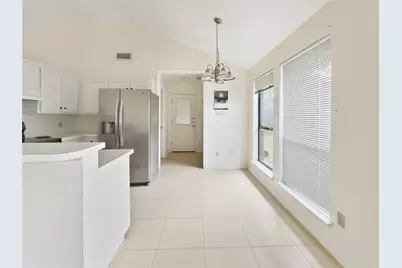 1106 Hollis Street #B, Arlington, TX 76013 - Photo 4