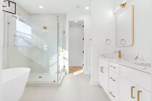 27062 Stonewood Dr, Whitney, TX 76692 - Photo 20