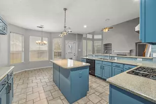 2004 Melissa Diane St, Mansfield, TX 76063 - Photo 6