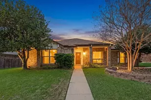 1635 Cemetery Hill Rd, Carrollton, TX 75007 - Photo 4