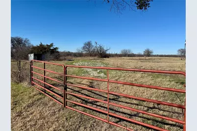840 County Road 4817, Wolfe City, TX 75496 - Photo 8