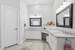 812 Lakeview Ct E, Crowley, TX 76036 - Photo 16