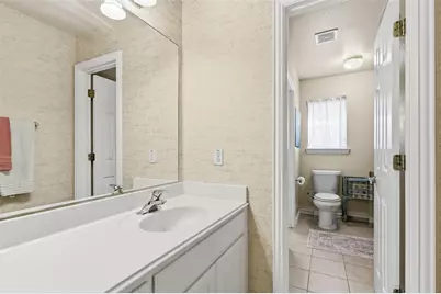 812 Lake View Court E, Crowley, TX 76036 - Photo 24