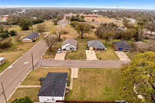 1600 Faulkner Ln, Waco, TX 76704 - Photo 24