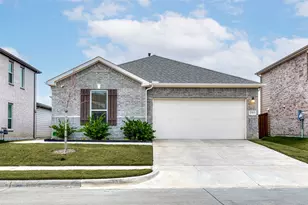 2513 Wayne Ave, Aubrey, TX 76227 - Photo 2