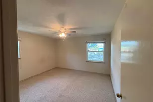 1910 Jefferson St, Commerce, TX 75428 - Photo 6