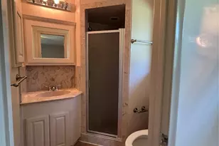 1910 Jefferson St, Commerce, TX 75428 - Photo 2