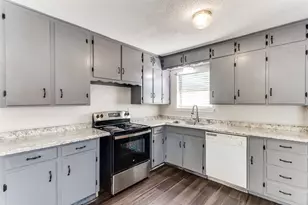 2705 W Fuller Ave, Fort Worth, TX 76133 - Photo 8