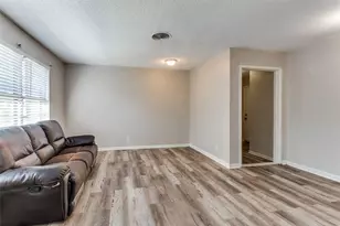 2705 W Fuller Ave, Fort Worth, TX 76133 - Photo 2