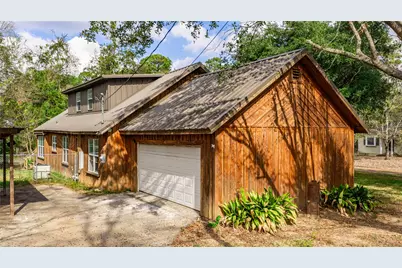 301 Thompson Street, Kilgore, TX 75662 - Photo 4