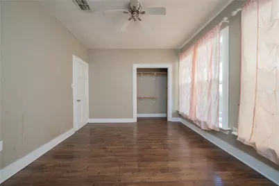 301 Thompson Street, Kilgore, TX 75662 - Photo 16