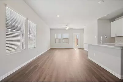 203 Greenbriar Drive, Princeton, TX 75071 - Photo 10