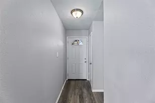 221 Asbury Dr, Saginaw, TX 76179 - Photo 8