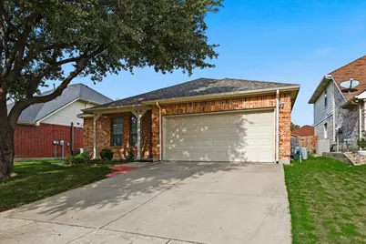5609 Desert Willow Court, Fort Worth, TX 76137 - Photo 2