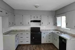 261 Audrey Ave, Waco, TX 76705 - Photo 8