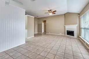 1800 Corvallis Ct, Arlington, TX 76006 - Photo 8