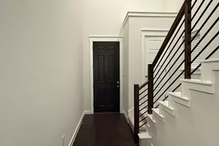 2041 Belvedere St, Garland, TX 75041 - Photo 2