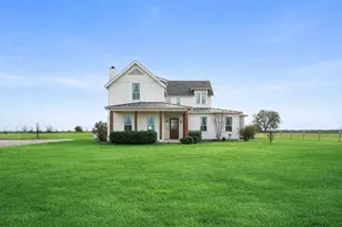 291 Lone Elm Rd, Waxahachie, TX 75167 - Photo 2