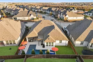 1421 Bluestem Dr, Aubrey, TX 76227 - Photo 2